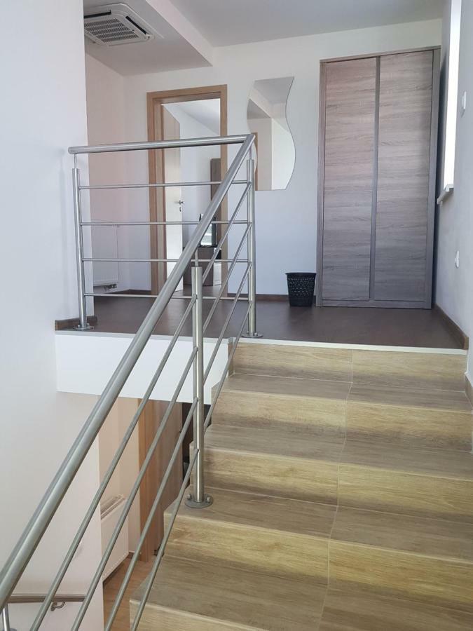 Vip Apartmany Zabnik Prievidza Exterior photo